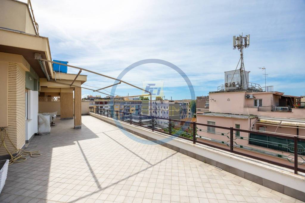 appartamento in vendita a Roma in zona Ostia