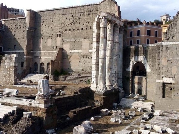 appartamento in vendita a Roma in zona Rione Monti/Campitelli