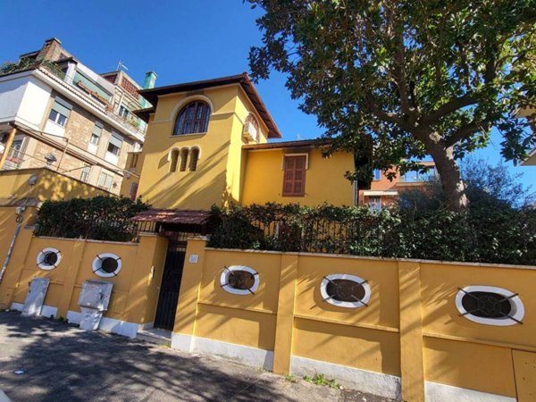 casa indipendente in vendita a Roma in zona Gianicolense