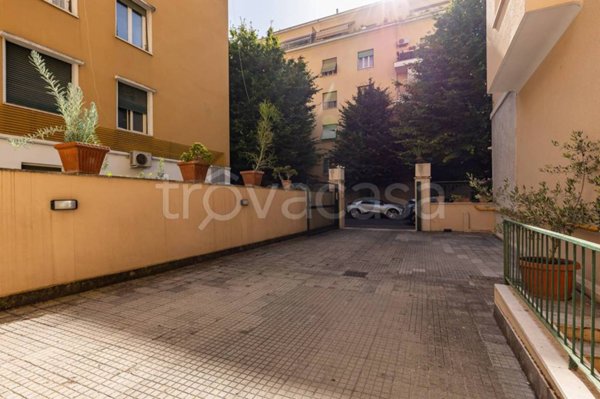 casa indipendente in vendita a Roma in zona Trieste