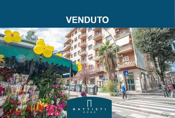 appartamento in vendita a Roma in zona Appio Claudio