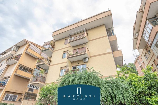 appartamento in vendita a Roma in zona Gianicolense