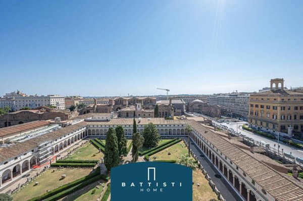 appartamento in vendita a Roma in zona Castro Pretorio