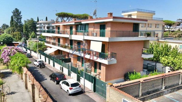 appartamento in vendita a Roma in zona Ottavia
