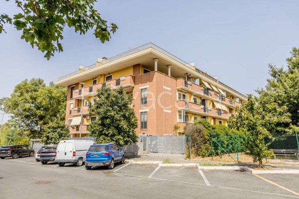 appartamento in vendita a Roma in zona Ponte Mammolo