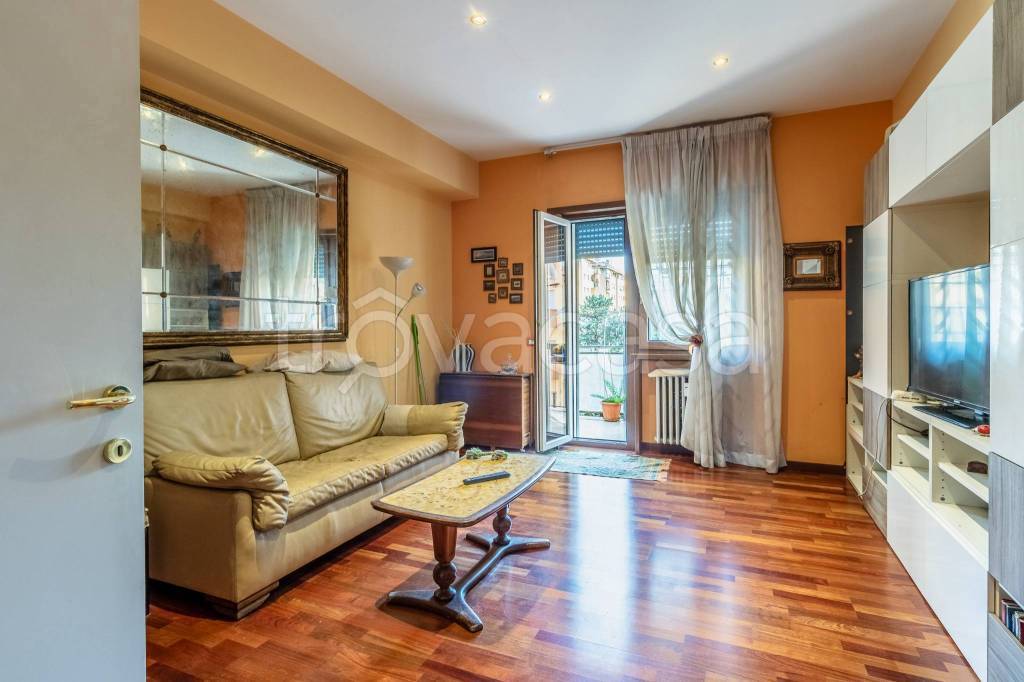 appartamento in vendita a Roma in zona Monte Sacro/Talenti