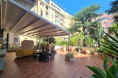 casa indipendente in vendita a Roma in zona Tuscolano