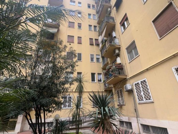 appartamento in vendita a Roma in zona Tuscolano