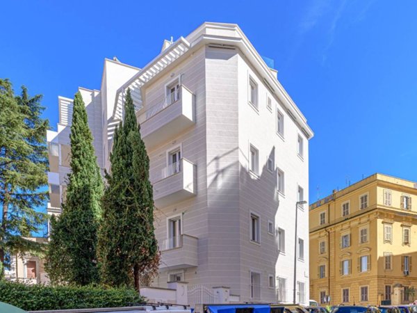 appartamento in vendita a Roma in zona Nomentano