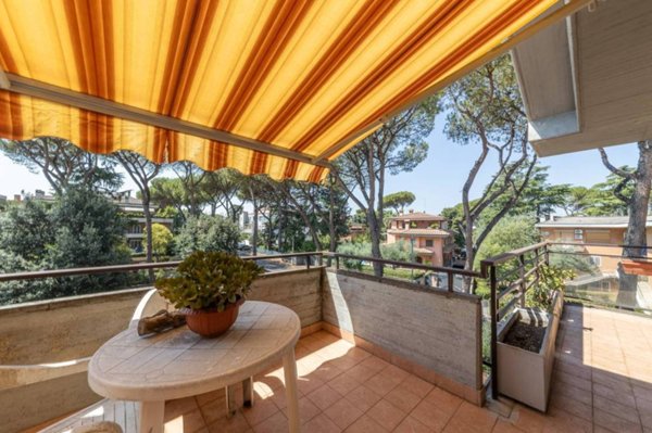 appartamento in vendita a Roma in zona Torre Gaia