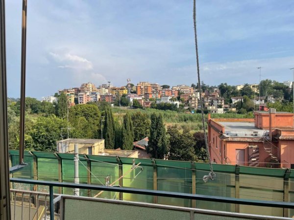 appartamento in vendita a Roma in zona Labaro
