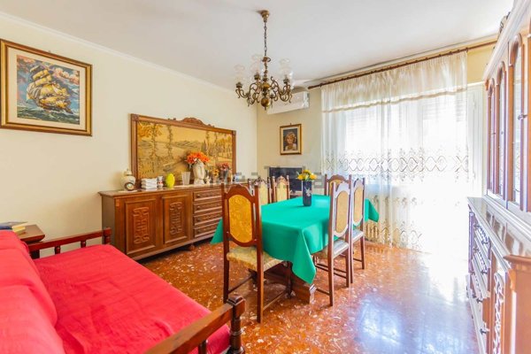appartamento in vendita a Roma in zona Appio Claudio