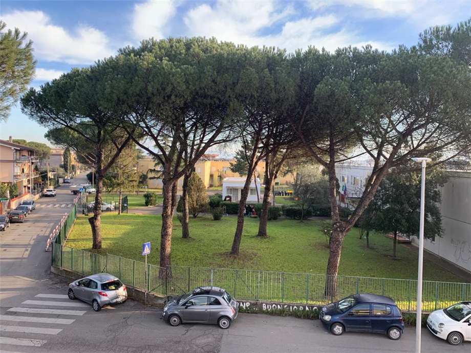 appartamento in vendita a Roma in zona Osteria del Curato