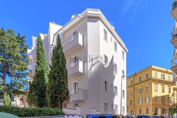 appartamento in vendita a Roma in zona Nomentano