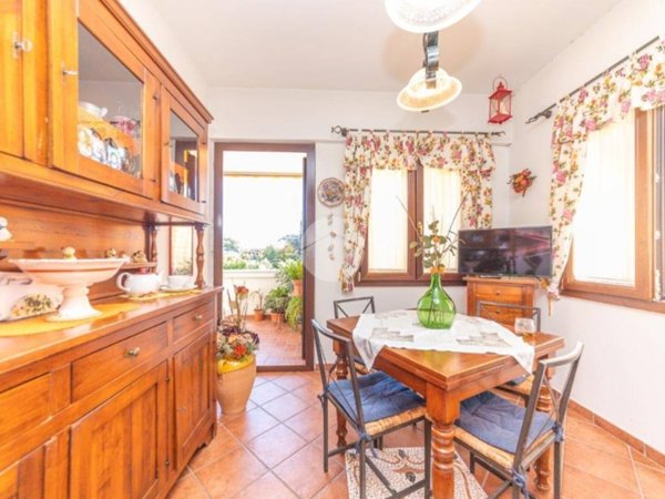 appartamento in vendita a Roma in zona Appio Claudio