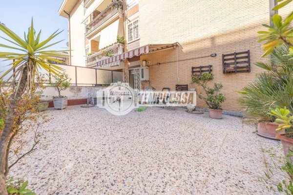 appartamento in vendita a Roma in zona Portuense