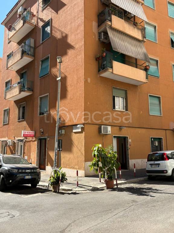 appartamento in vendita a Roma in zona Aurelio