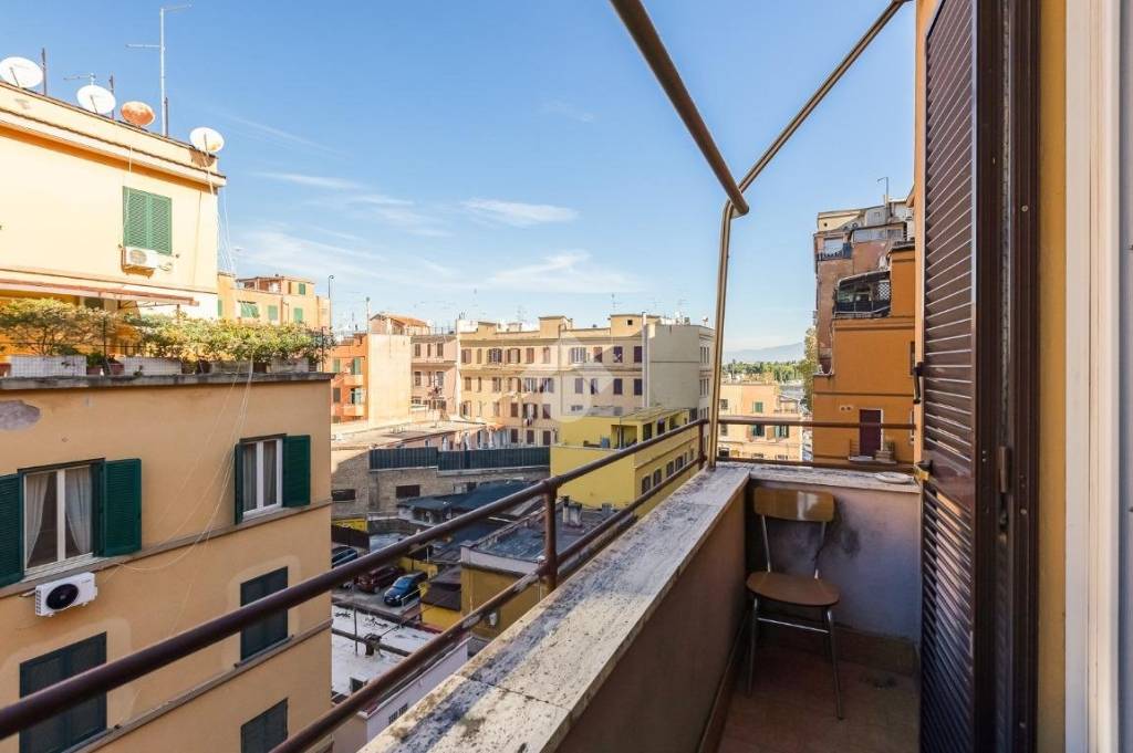 appartamento in vendita a Roma in zona Tiburtino