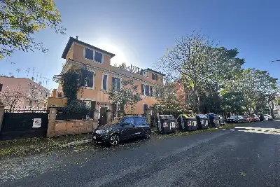 casa semindipendente in vendita a Roma in zona Gianicolense