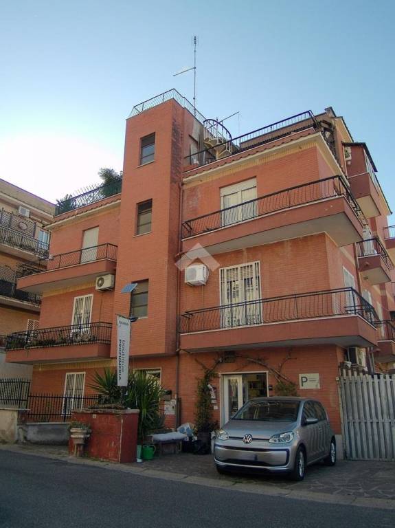 appartamento in vendita a Roma in zona Fidene