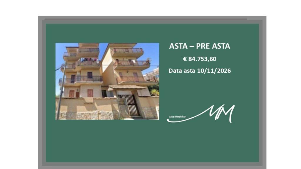 appartamento in vendita a Roma in zona Finocchio