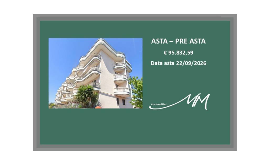 appartamento in vendita a Roma in zona Finocchio