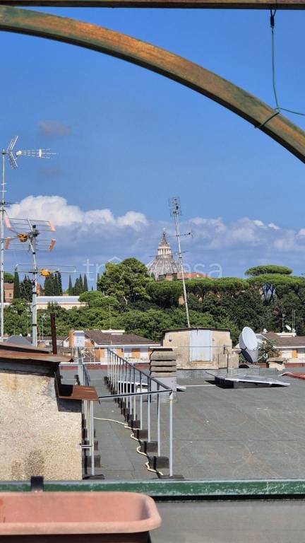 appartamento in vendita a Roma in zona Aurelio