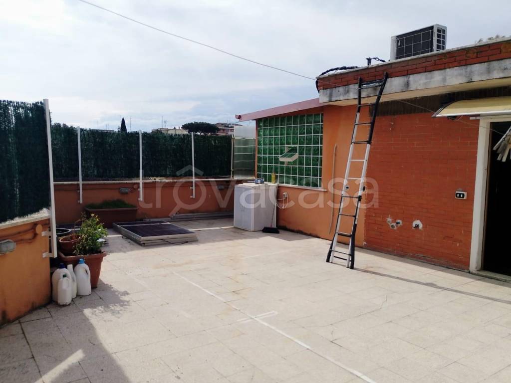 appartamento in vendita a Roma in zona Ottavia