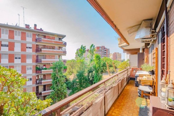 appartamento in vendita a Roma in zona EUR