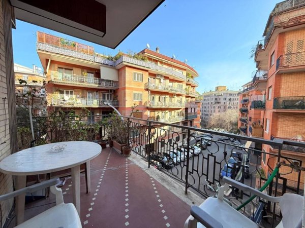 appartamento in vendita a Roma in zona Gianicolense