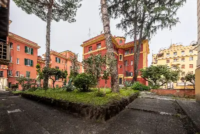 appartamento in vendita a Roma in zona Nomentano
