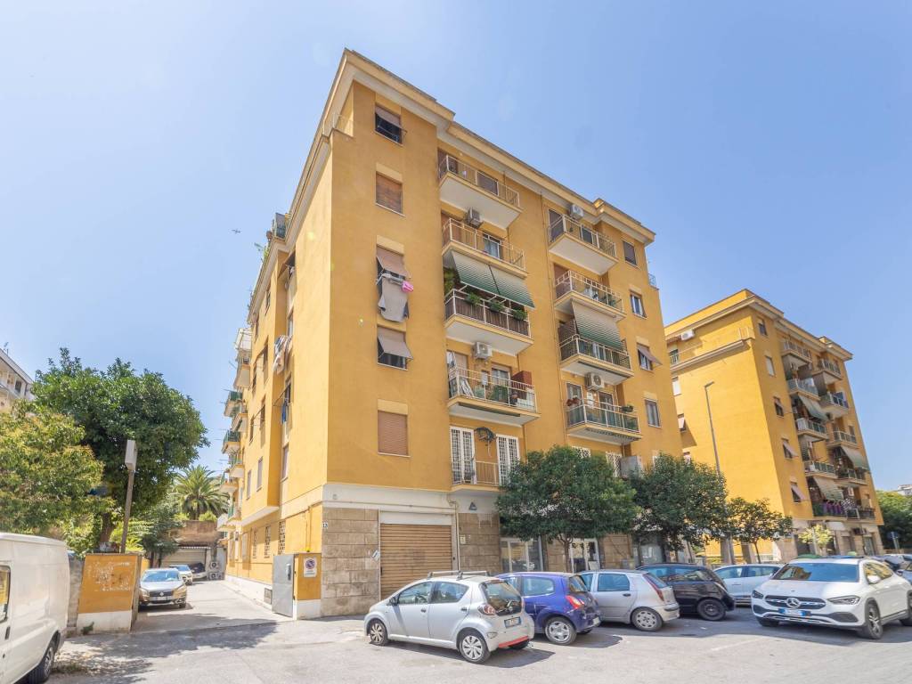 appartamento in vendita a Roma in zona Tiburtino
