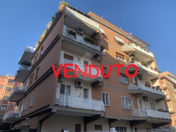 appartamento in vendita a Roma in zona Aurelio