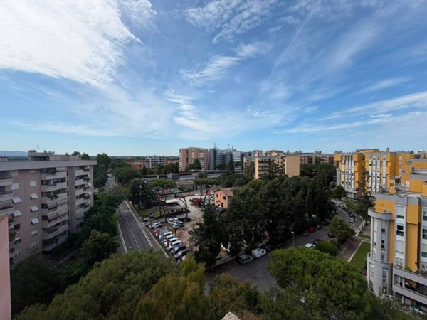 appartamento in vendita a Roma in zona Ardeatino