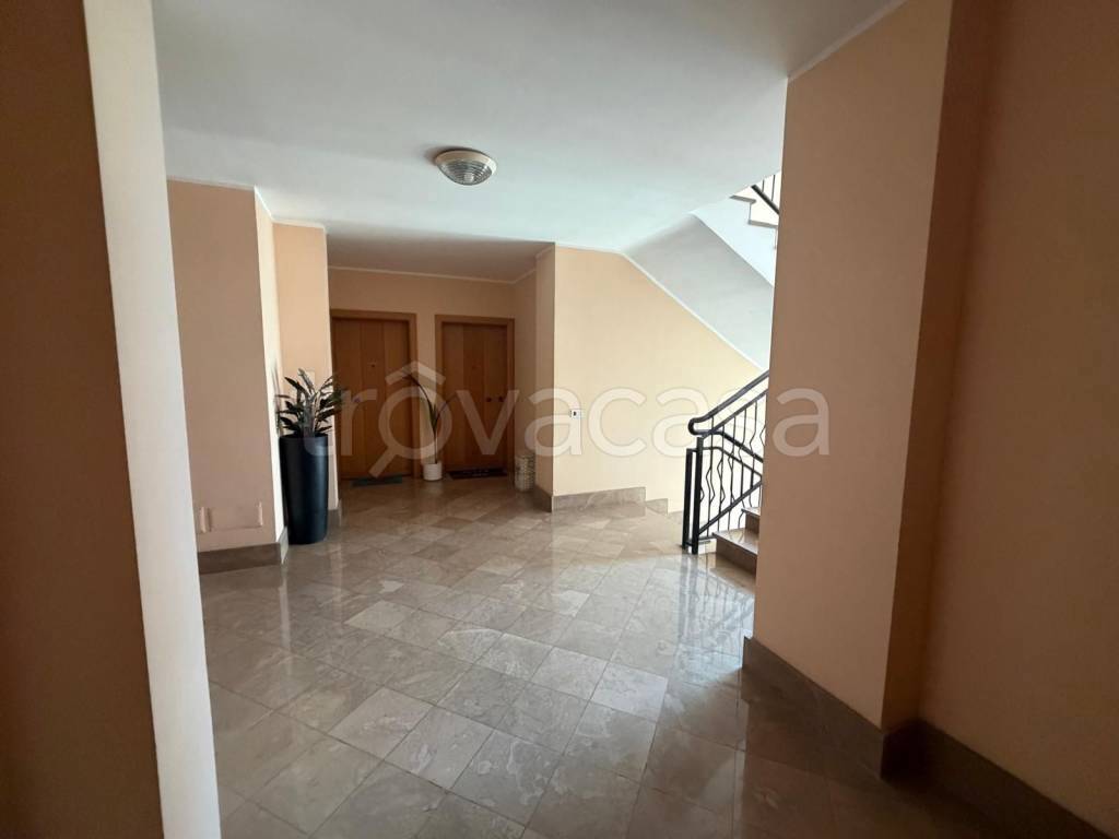 appartamento in vendita a Roma in zona Acilia