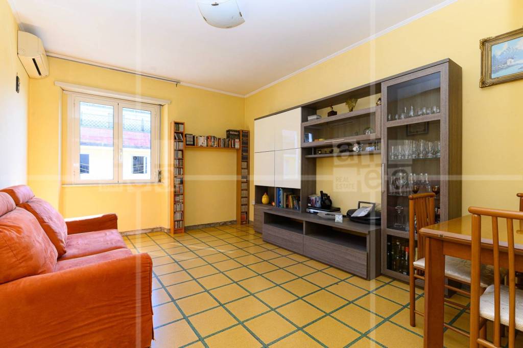appartamento in vendita a Roma in zona Portuense