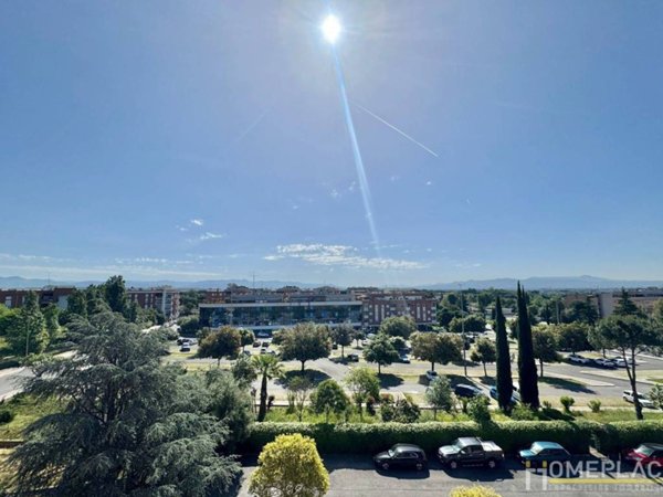 appartamento in vendita a Roma in zona Casal Monastero
