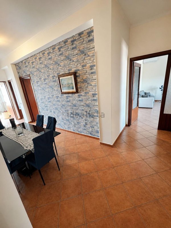 appartamento in vendita a Roma in zona Torre Angela