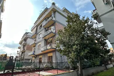 appartamento in vendita a Roma in zona Alessandrino