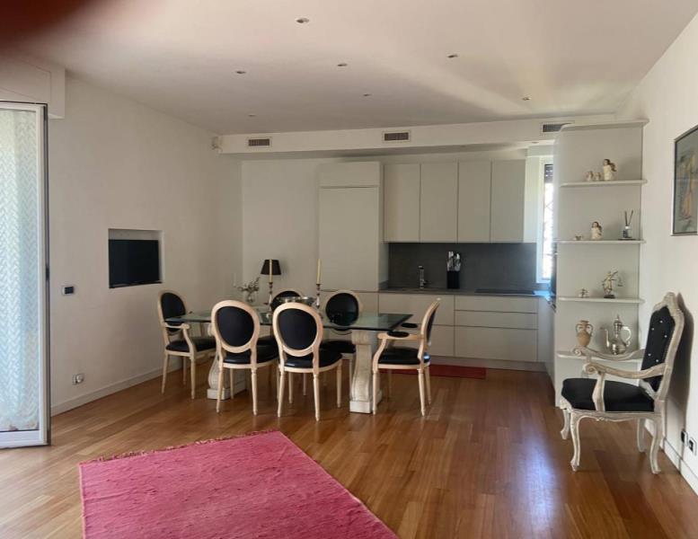 appartamento in vendita a Roma in zona Appio Claudio