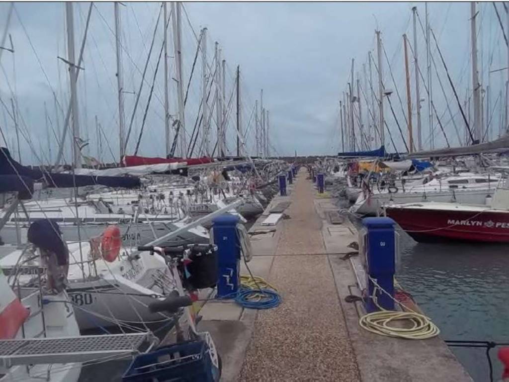negozio in vendita a Roma in zona Ostia