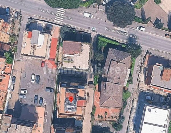 appartamento in vendita a Roma in zona Tomba di Nerone