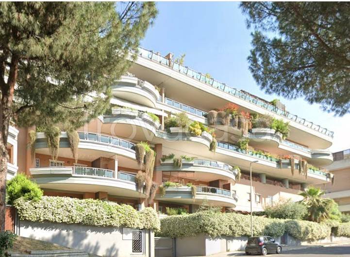 appartamento in vendita a Roma in zona Torrino