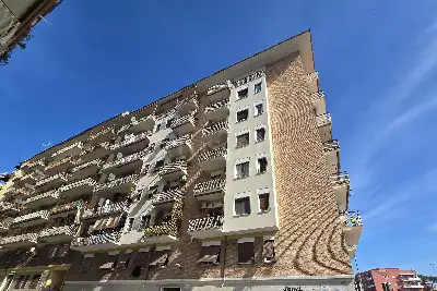 casa indipendente in vendita a Roma in zona Tuscolano