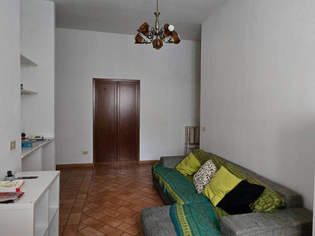 appartamento in vendita a Roma in zona Appio Latino