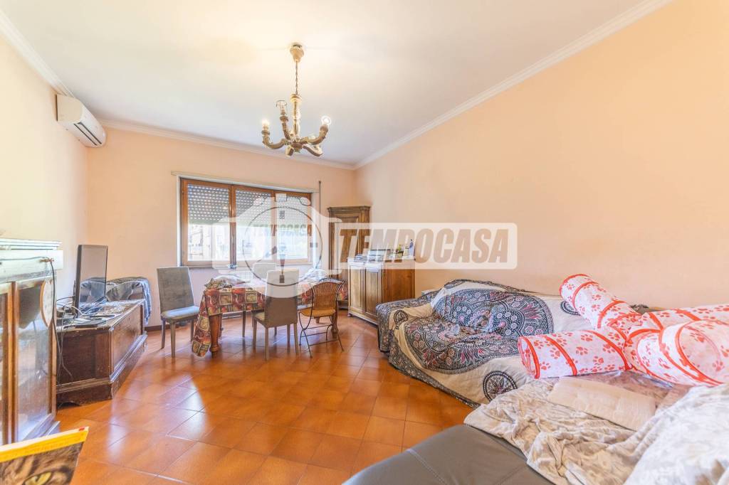 appartamento in vendita a Roma in zona Portuense