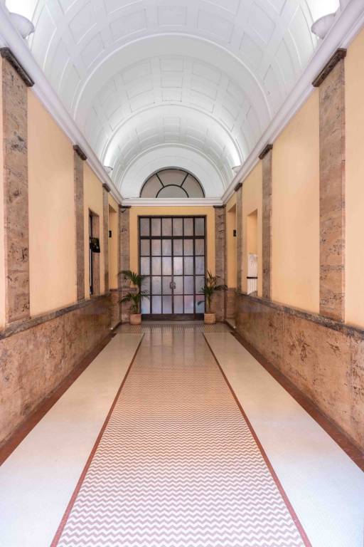 appartamento in vendita a Roma in zona Castro Pretorio