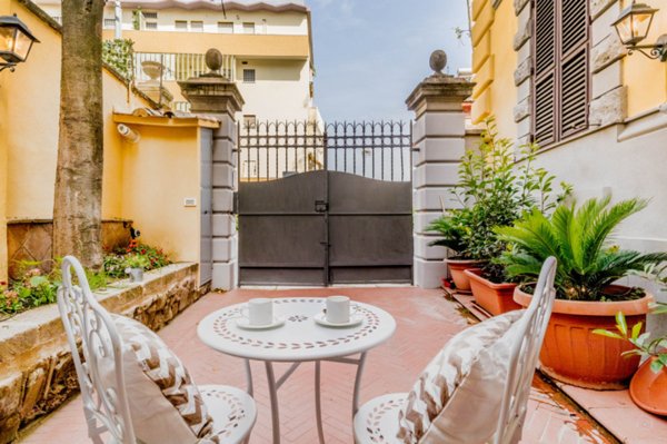 appartamento in vendita a Roma in zona Trastevere