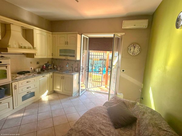 appartamento in vendita a Roma in zona Torre Angela