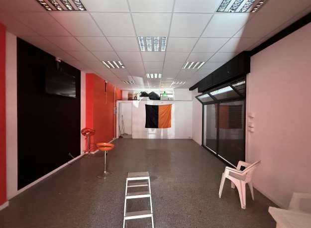 ufficio in vendita a Roma in zona Tor Bella Monaca